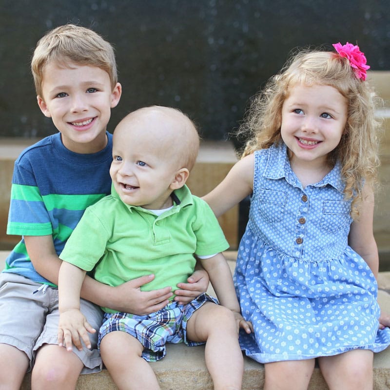 Neuroblastoma survivor, Ethen, with siblings Hudson and Mikayla